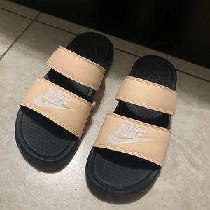 Nike woman slides